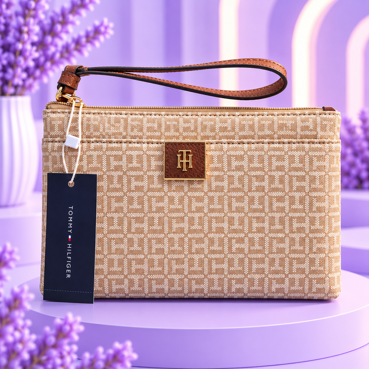 Muñequera beige logotipo